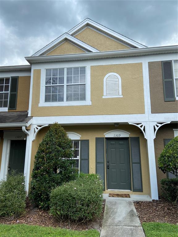 1309 THROCKMORTON DRIVE