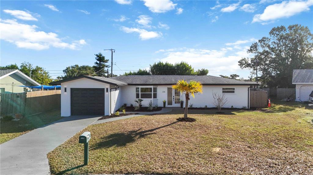 226 PARKVIEW DRIVE
