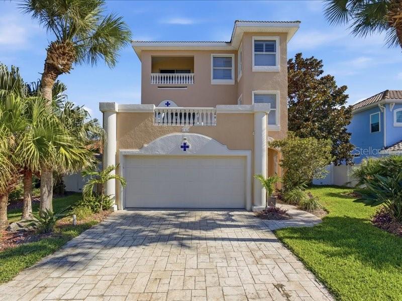 121 COQUINA KEY DRIVE