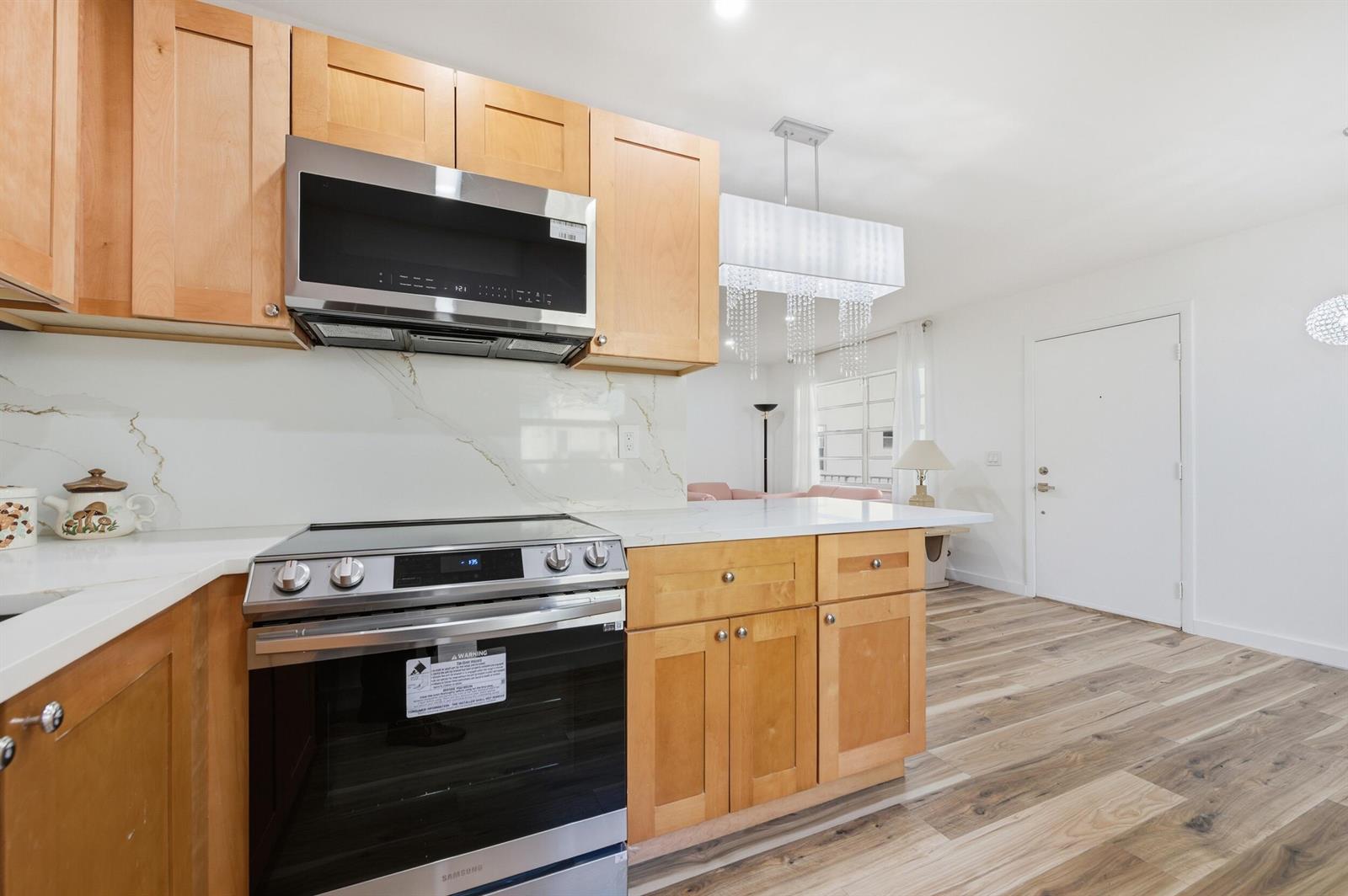 468 Normandy J, Delray Beach FL 33484
