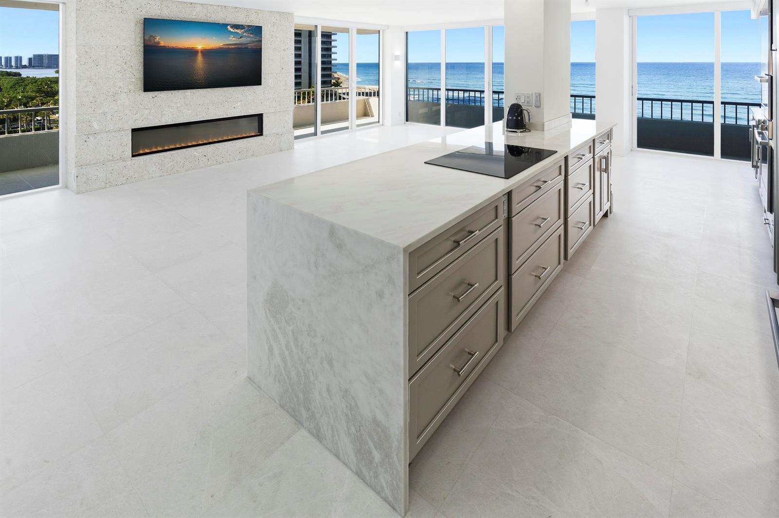 5510 N Ocean Drive # 7c, Singer Island FL 33404
