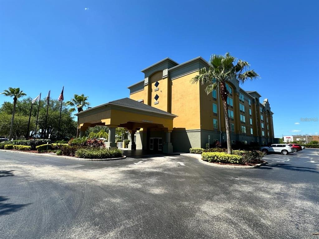 3000 MAINGATE LANE UNIT 326