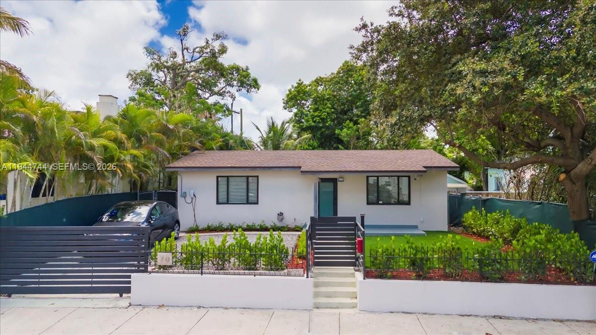 70 NW 47th Ter, Miami FL 33127