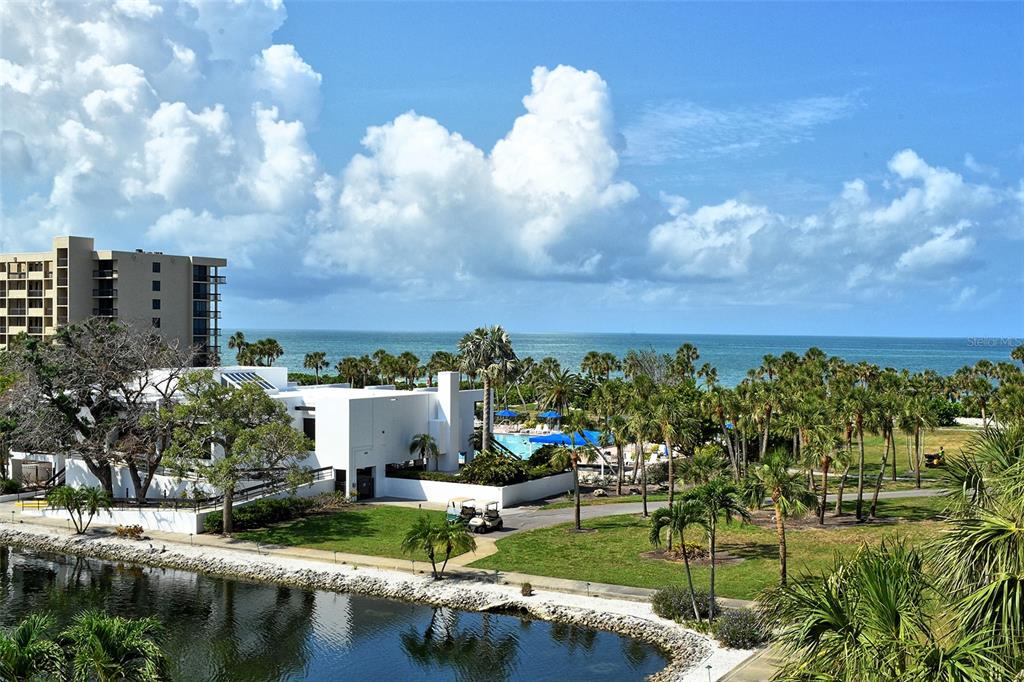 1115 GULF OF MEXICO DRIVE UNIT 304