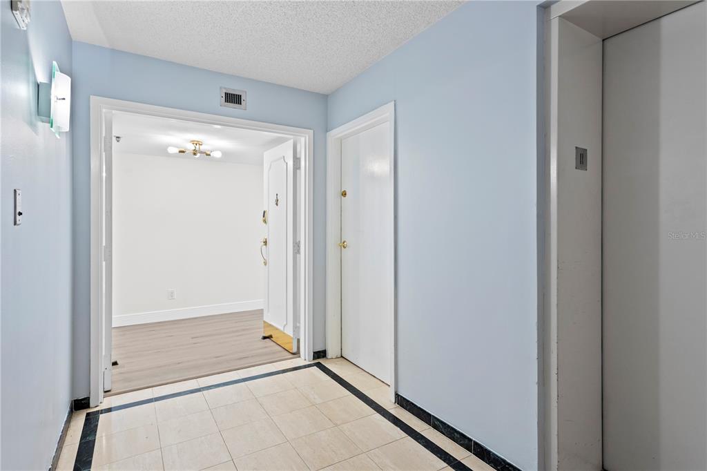 3301 BAYSHORE BOULEVARD UNIT 1101E, TAMPA, FL — photo 2 of 30