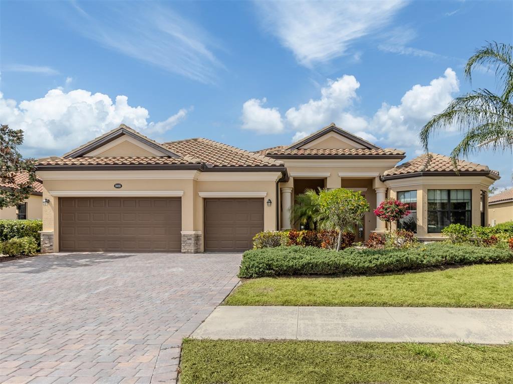 20925 LOGGIA COURT