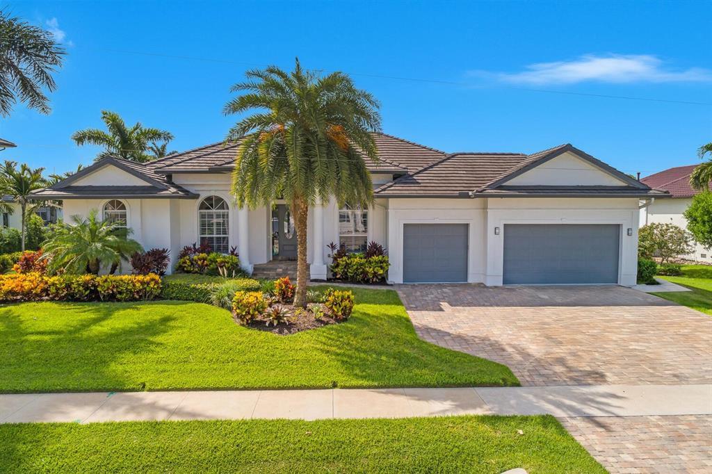 609 CRESCENT STREET