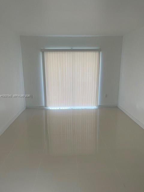 16465 NE 22nd Ave # 110, North Miami Beach FL 33160
