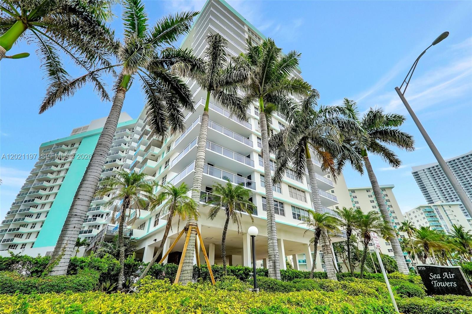 3725 S Ocean Dr # 812, Hollywood FL 33019