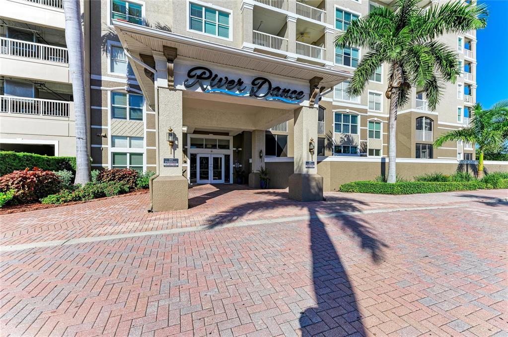 808 3RD AVENUE W UNIT 311, BRADENTON, FL — photo 2 of 30