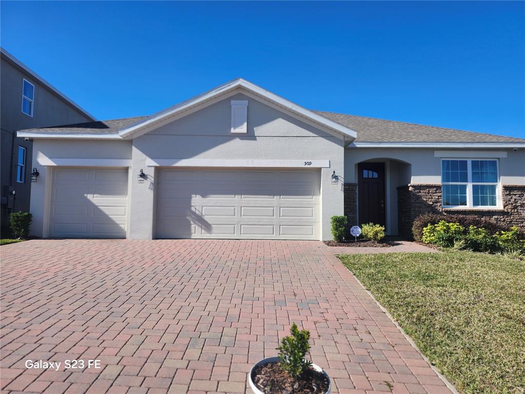 7509 CATANIA LOOP