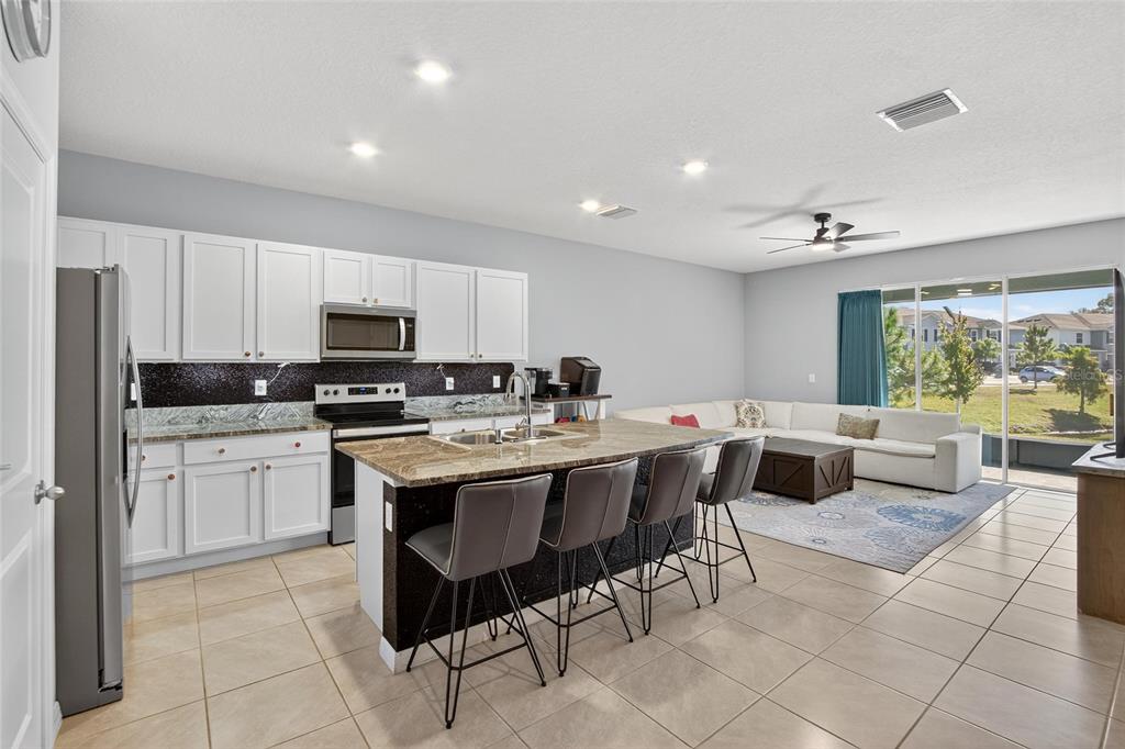 5055 CAPTAIN DAVIS DRIVE, WIMAUMA, FL — photo 4 of 30