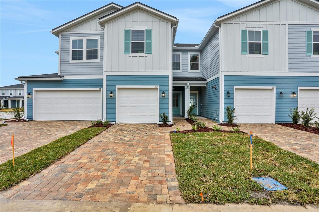 199 BRANDON LAKES DRIVE
