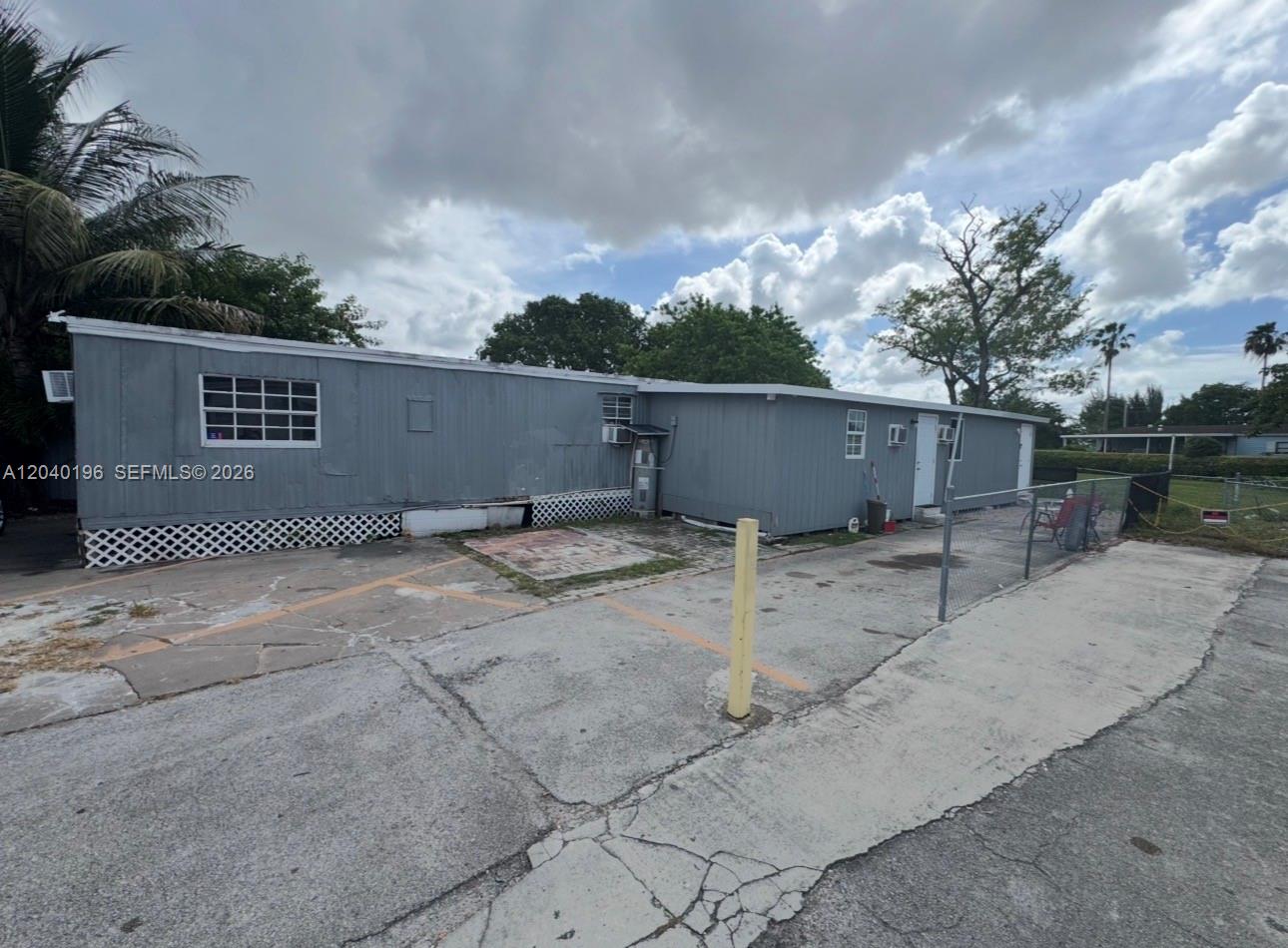 1013 SW 128TH Ave, Miami FL 33184