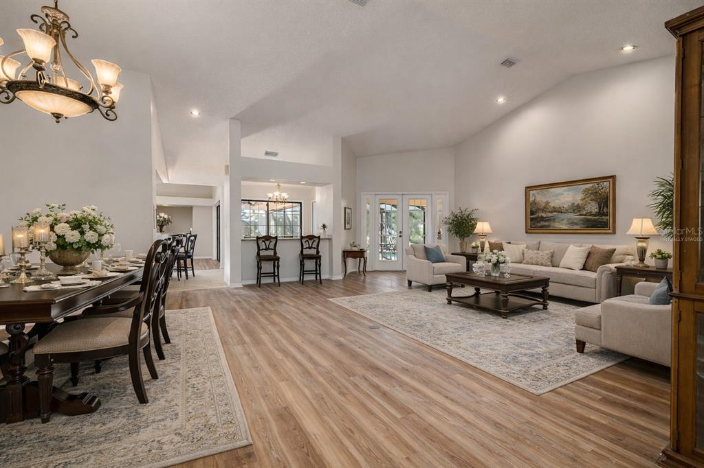 470 HICKORYNUT AVENUE, OLDSMAR, FL — photo 3 of 30
