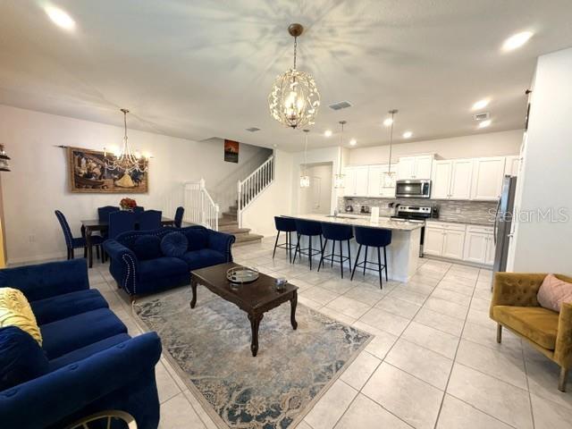 207 JETTY WAY, DAVENPORT, FL — photo 3 of 19