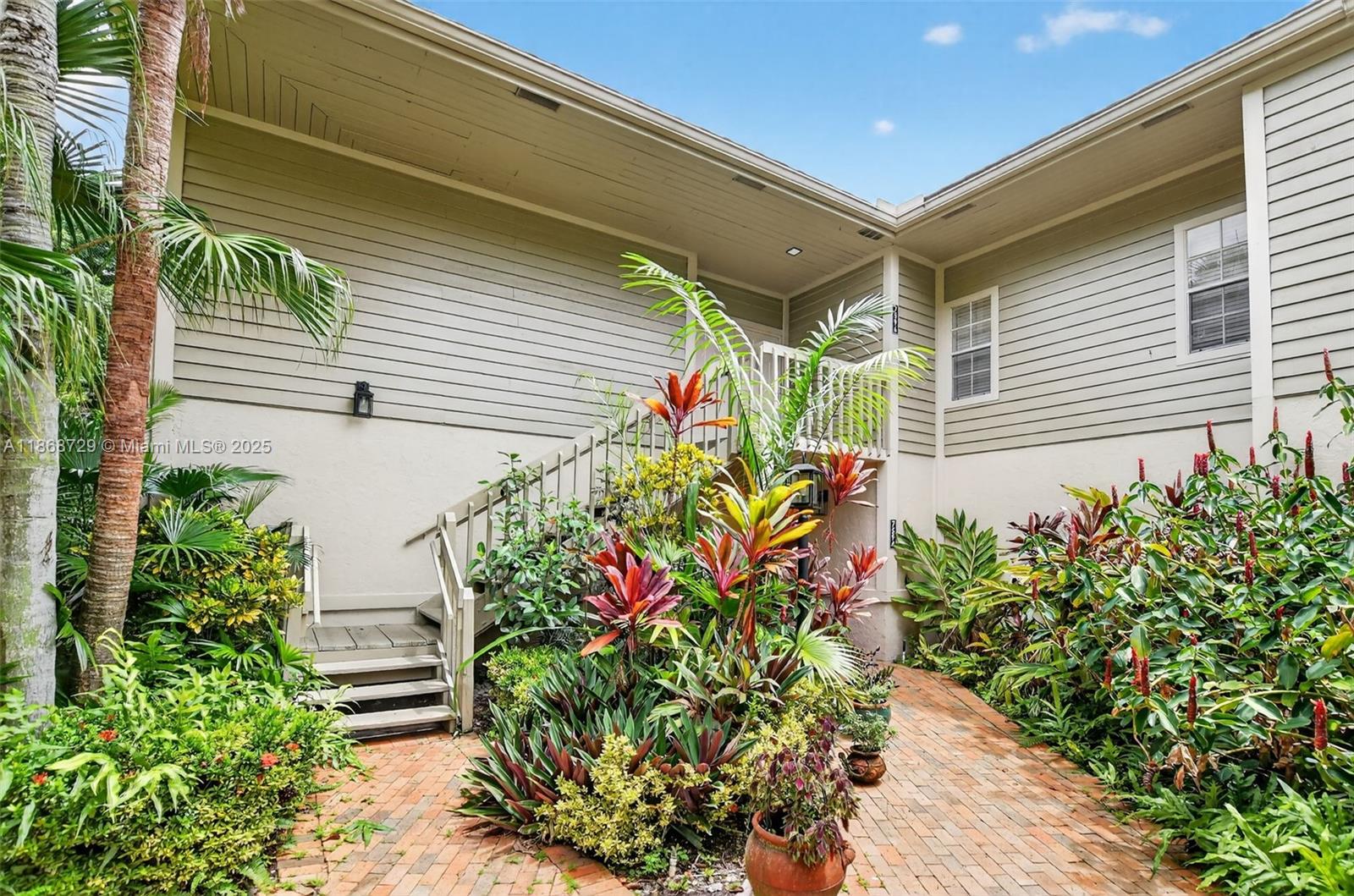 7596 Elmridge Dr # U, Boca Raton FL 33433