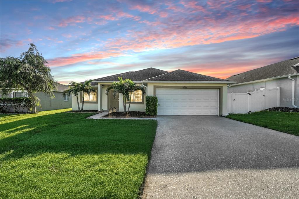 516 HILLCREST DRIVE