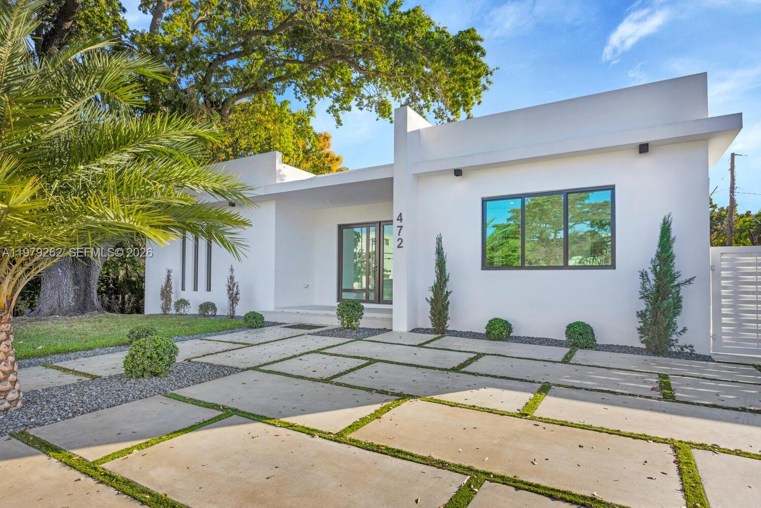 472 S Royal Poinciana Blvd, Miami Springs FL 33166