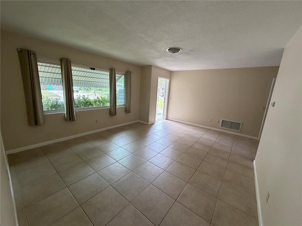 2236 MORNINGSIDE DRIVE, CLEARWATER, FL — photo 4 of 23