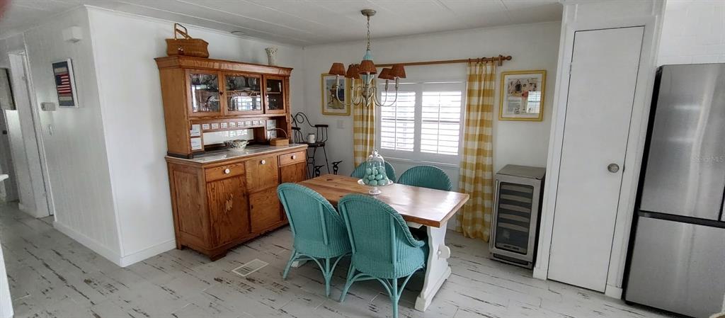 123 DOLPHIN DRIVE S, OLDSMAR, FL — photo 4 of 21