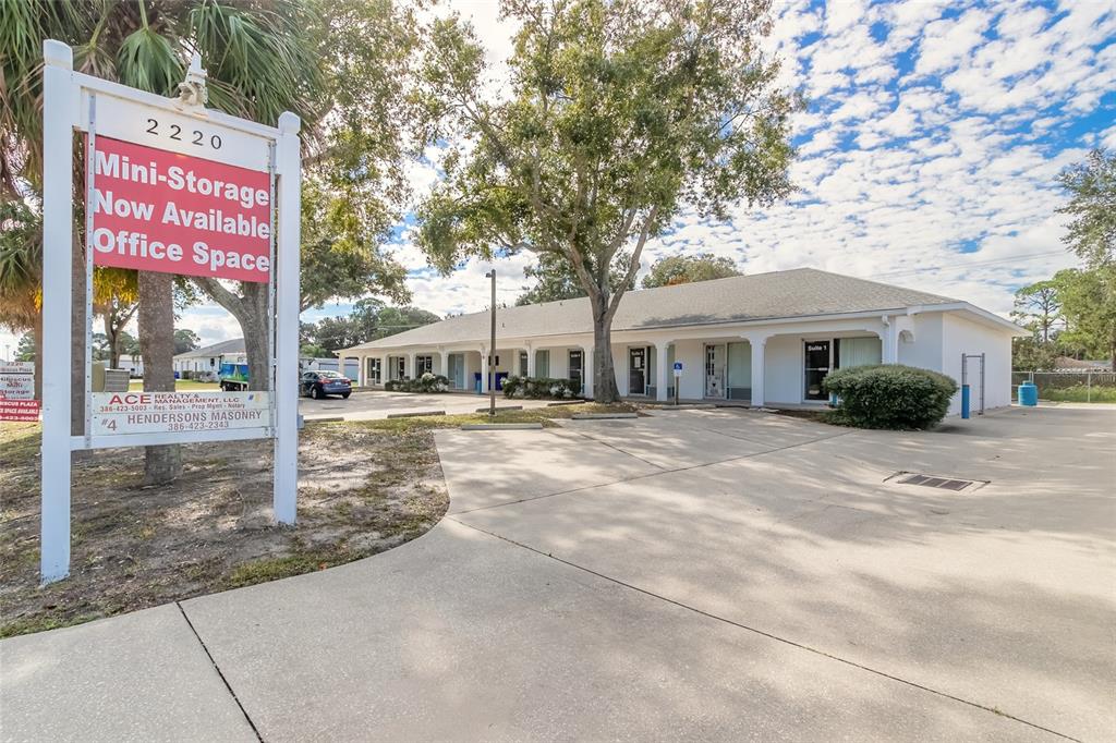2220 HIBISCUS DRIVE