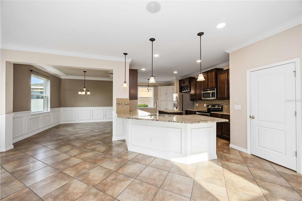 3937 KING BRIDGE PLACE, ELLENTON, FL — photo 2 of 30