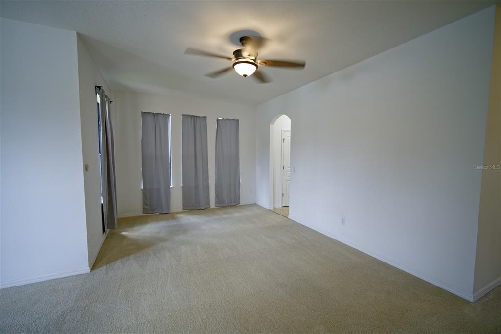 3087 POINTE PLACE AVENUE, KISSIMMEE, FL — photo 5 of 25