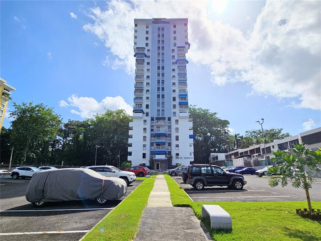 J10 SAN PATRICIO AVENUE UNIT 406