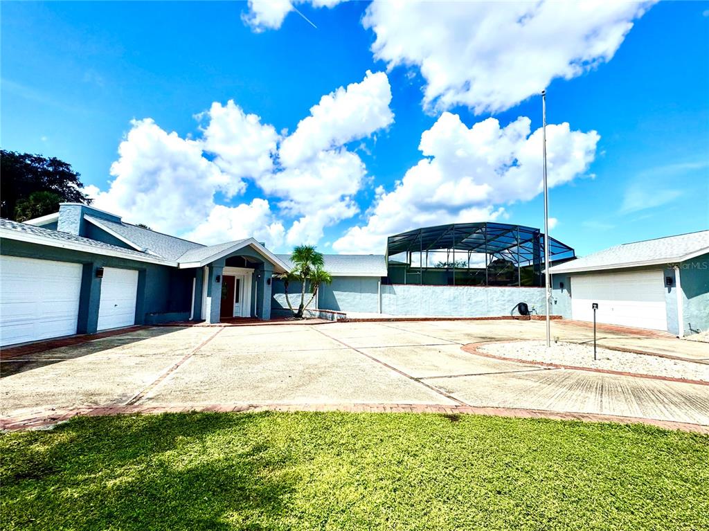 372 REST HAVEN ROAD