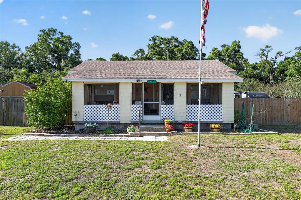 702 NW 3RD STREET