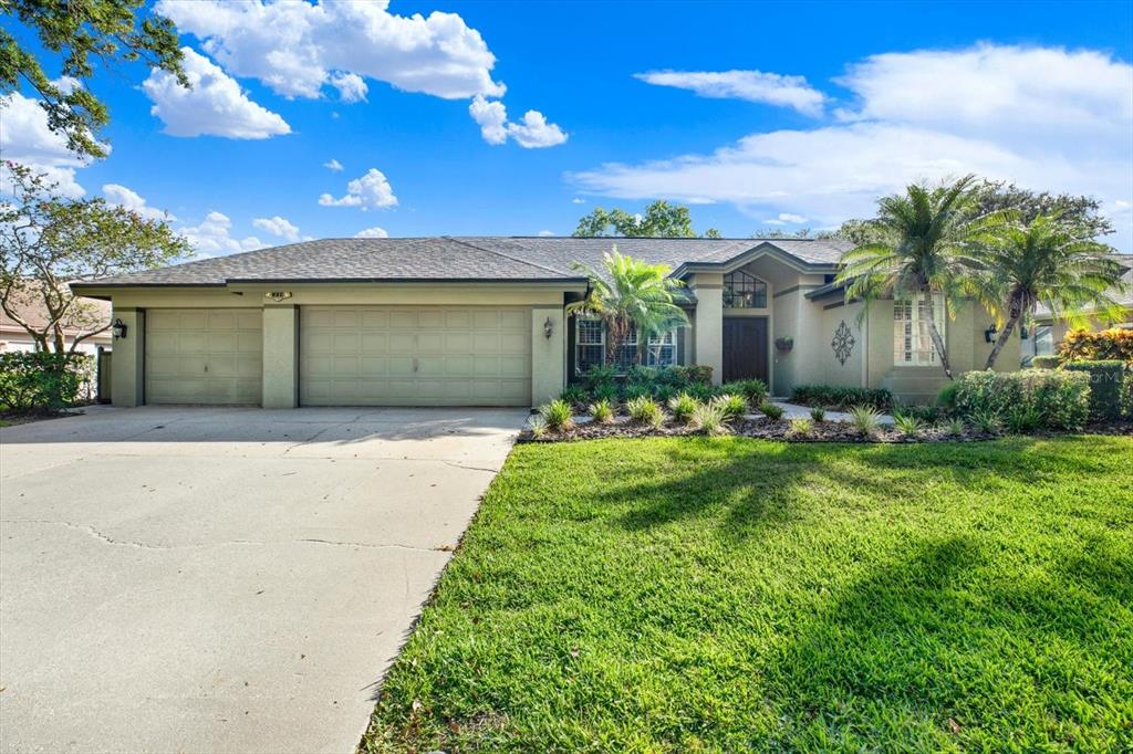 631 HOUSE WREN CIRCLE