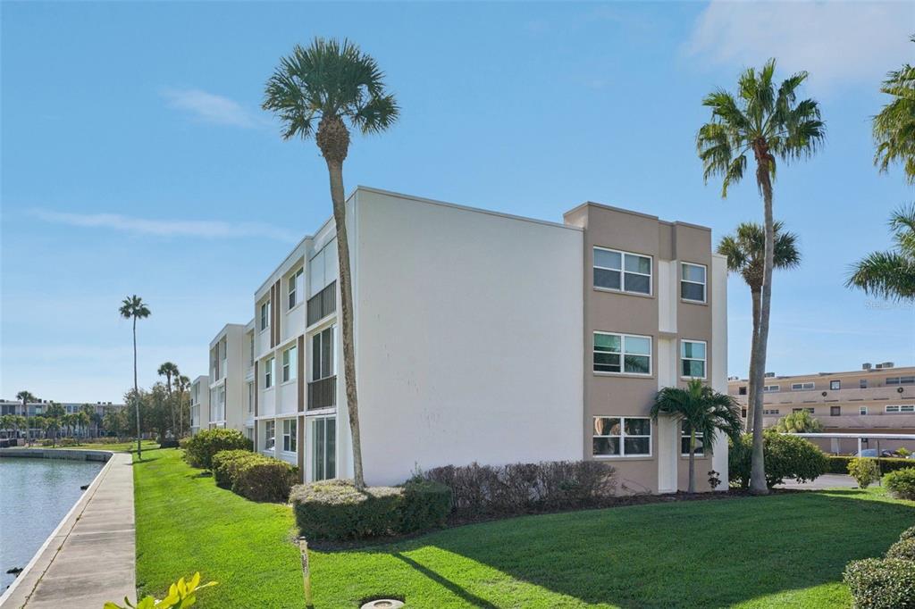 7425 BAY ISLAND DRIVE S UNIT 203