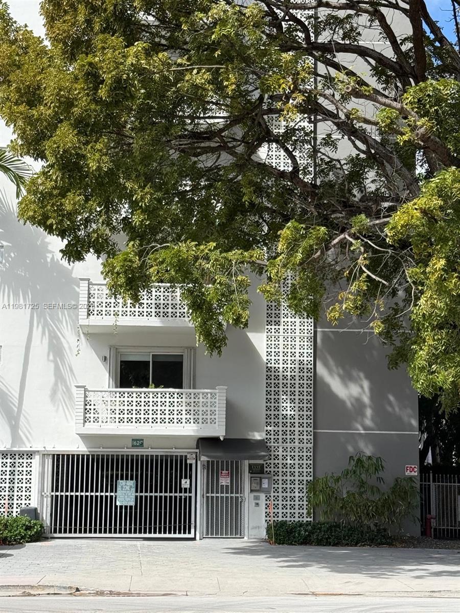 1620 West Ave # 403, Miami Beach FL 33139