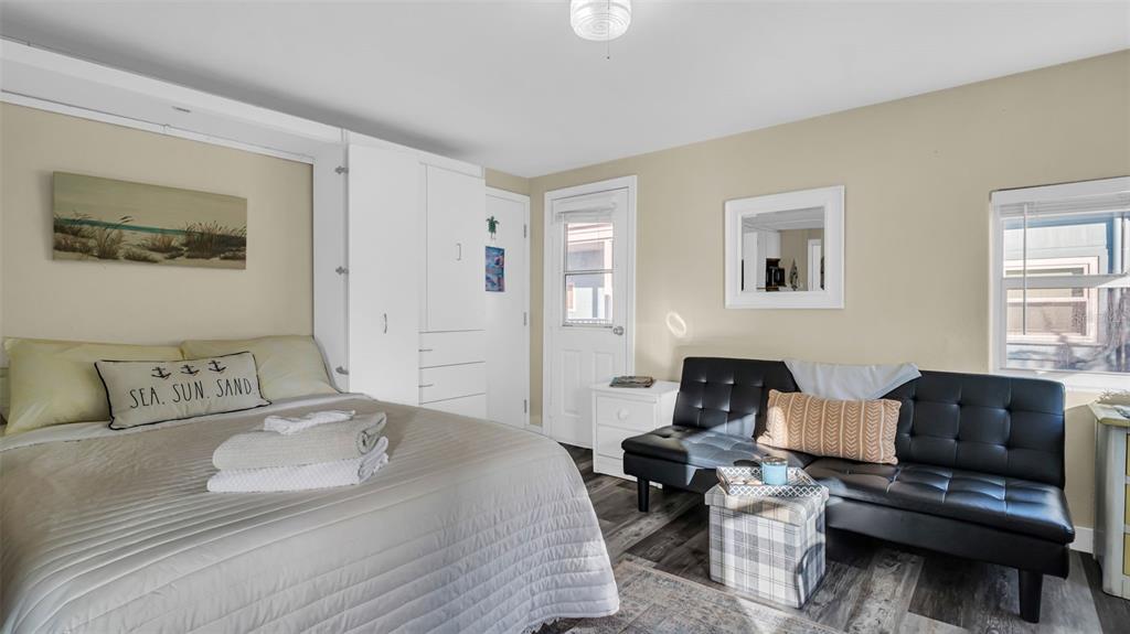 483 E SHORE DRIVE UNIT D3, CLEARWATER BEACH, FL — photo 4 of 30