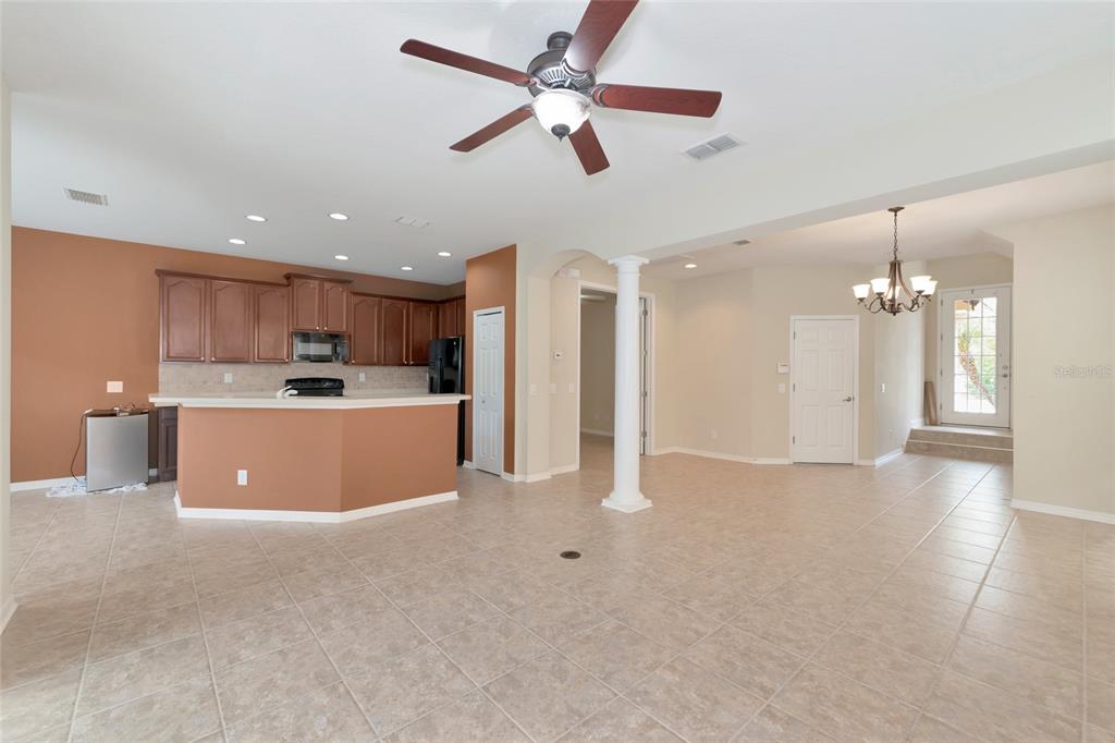 5519 NAPA DRIVE, SARASOTA, FL — photo 4 of 27