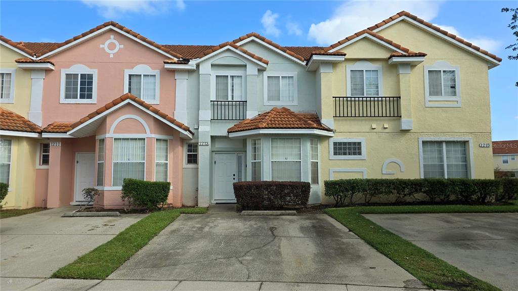 1213 SOUTH BEACH CIRCLE