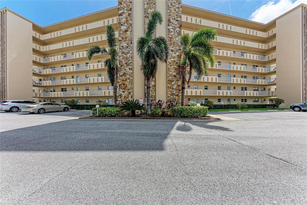 4040 IRONWOOD CIRCLE UNIT 401F