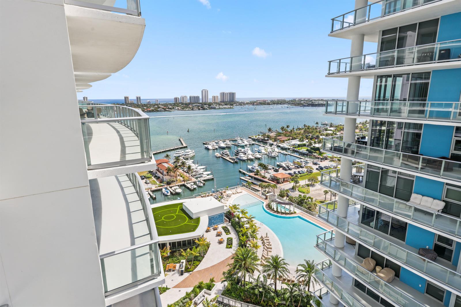 220 Lake Shore Drive # 1823, Lake Park FL 33403