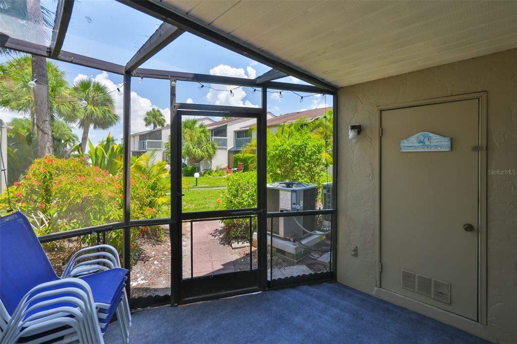 1028 APOLLO BEACH BOULEVARD UNIT 8, APOLLO BEACH, FL — photo 4 of 30