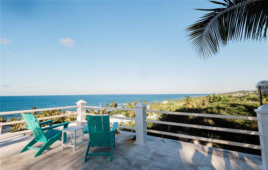 17 LA ROCA, VIEQUES, PR — photo 4 of 11