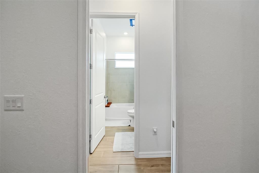 17335 JADESTONE COURT, VENICE, FL — photo 5 of 30