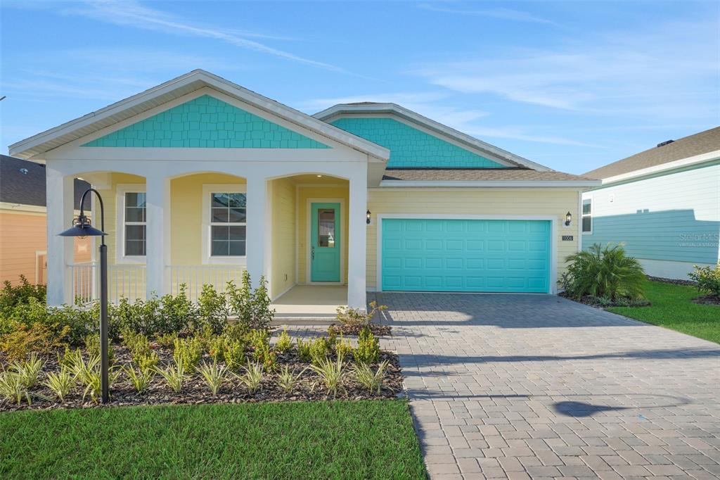 1006 FIESTA KEY CIRCLE