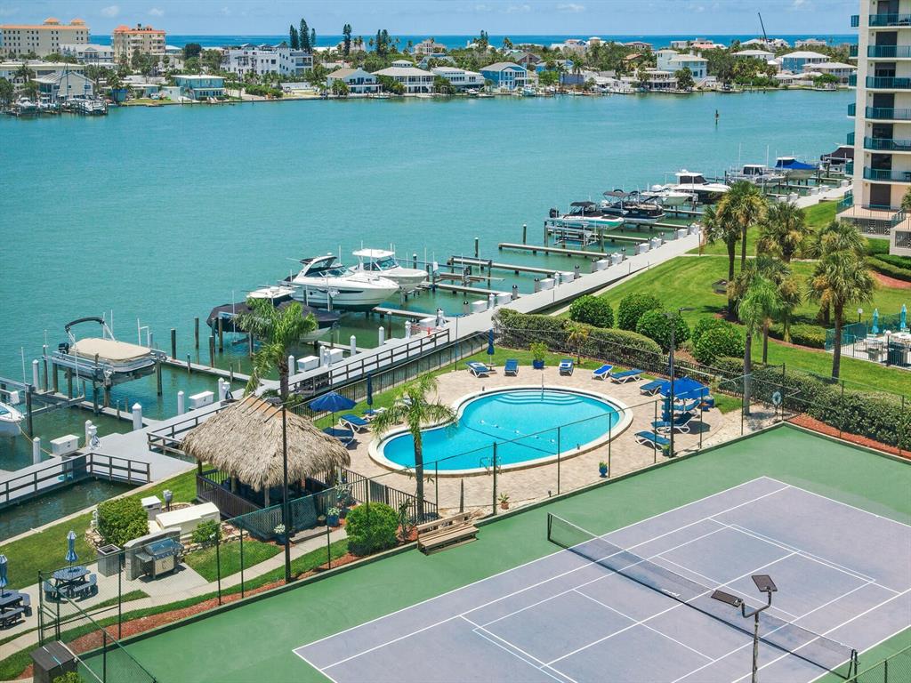660 ISLAND WAY UNIT 703
