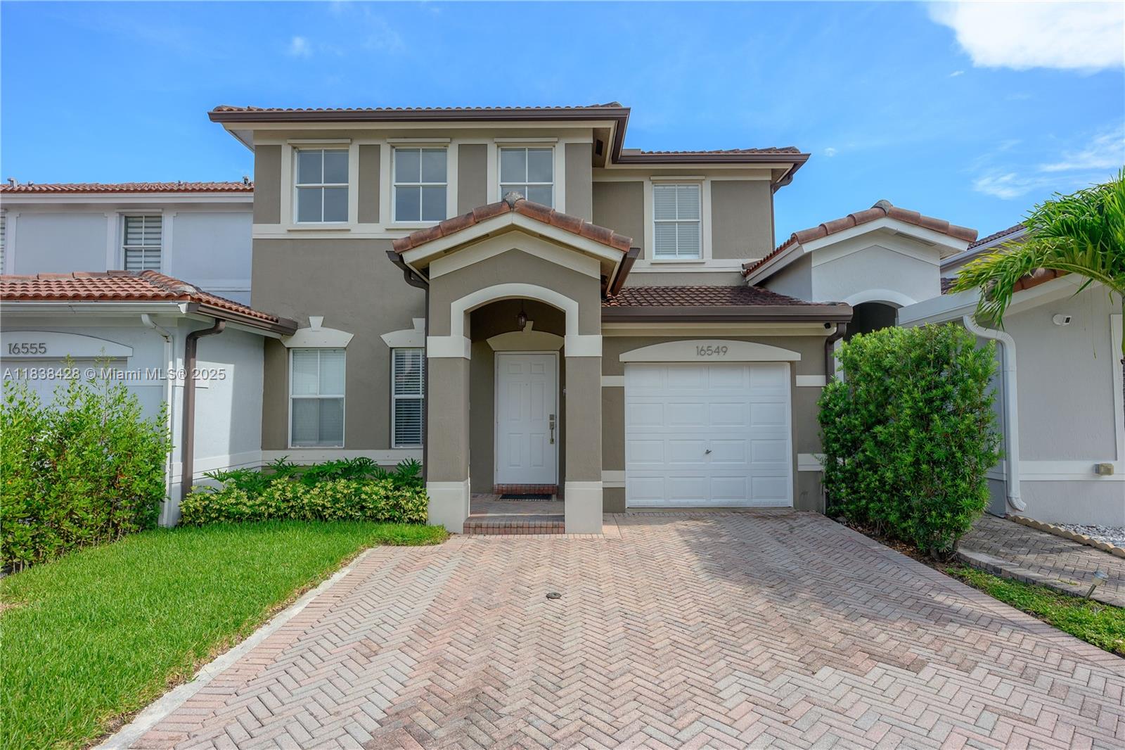 16549 SW 48th Ter, Miami FL 33185