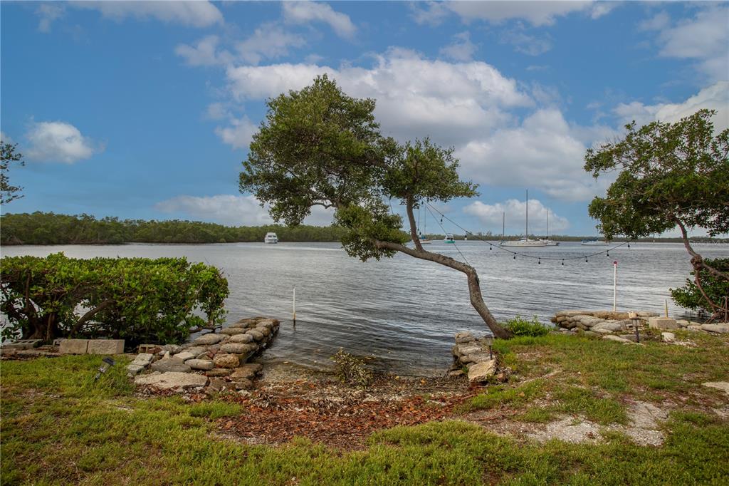 3312 W SHELL POINT ROAD, RUSKIN, FL — photo 2 of 24