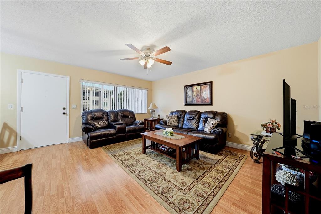 1235 S HIGHLAND AVENUE UNIT 3-203