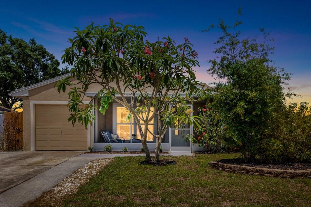 2807 NORTHCOTE DRIVE