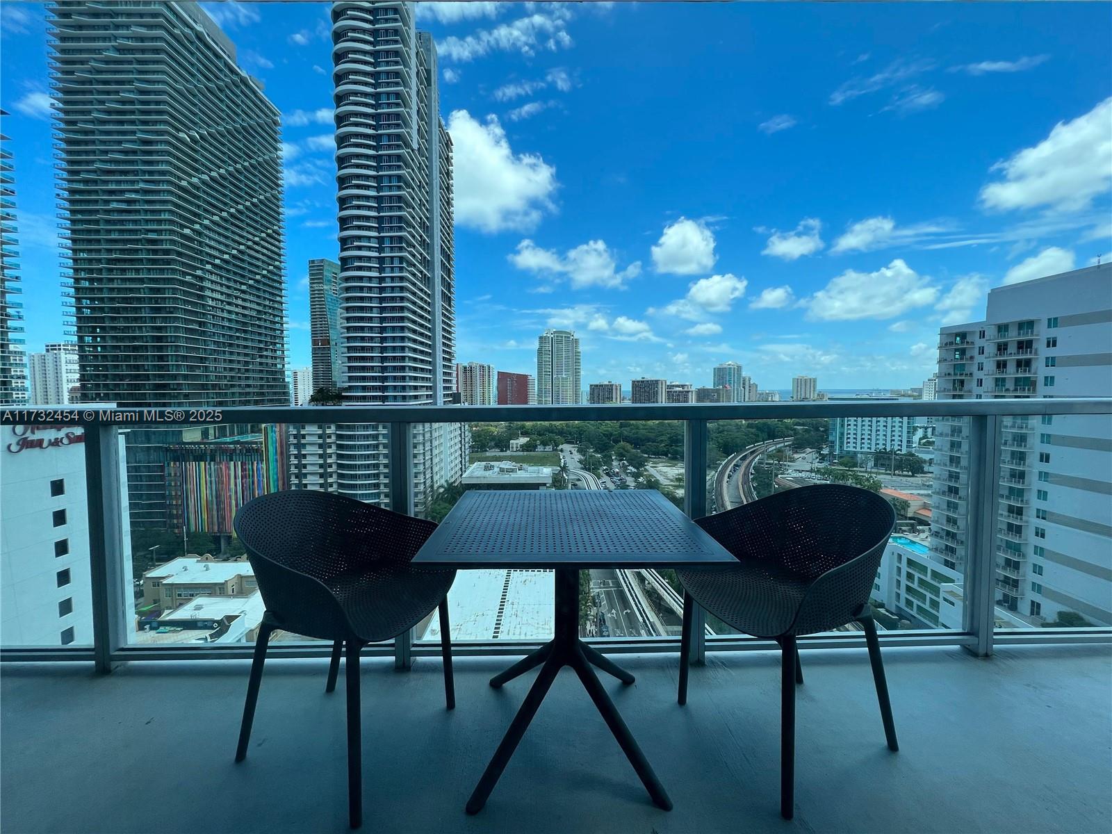 79 SW 12th St, Miami FL 33130