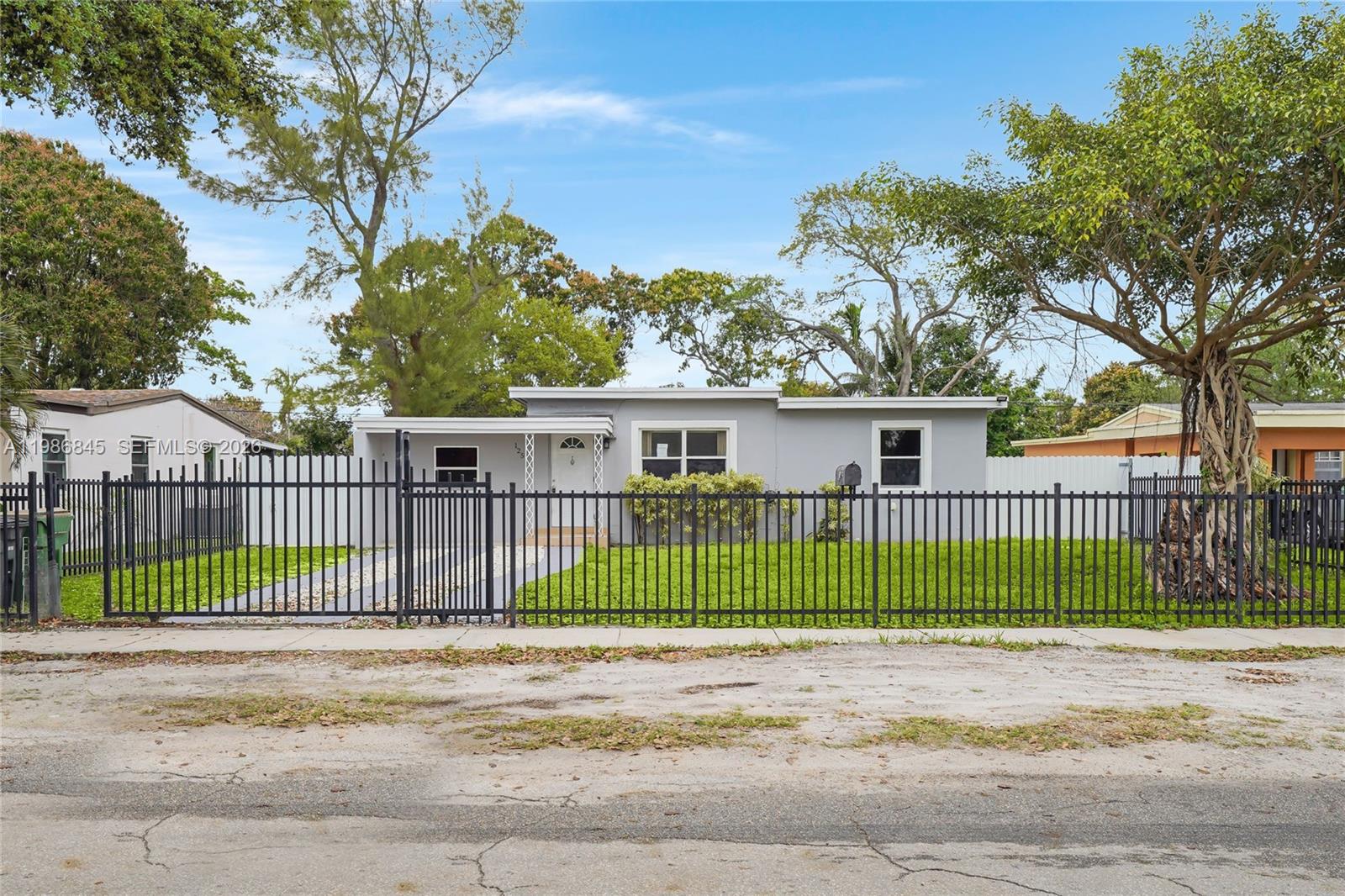 125 NW 121st St, North Miami FL 33168